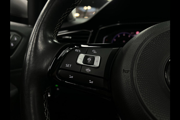 Volkswagen T-Roc 2.0 TSI 4Motion R | ACC | Beats | Pano
