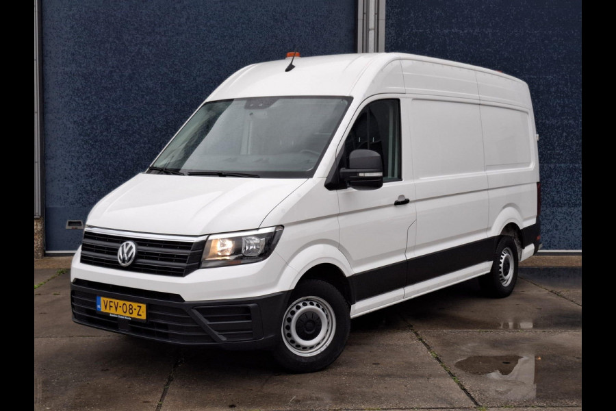 Volkswagen Crafter 35 2.0 TDI L3H3 EL Highline AIRCO / CRUISE CONTROLE / TREKHAAK / NAVI / CARPLAY