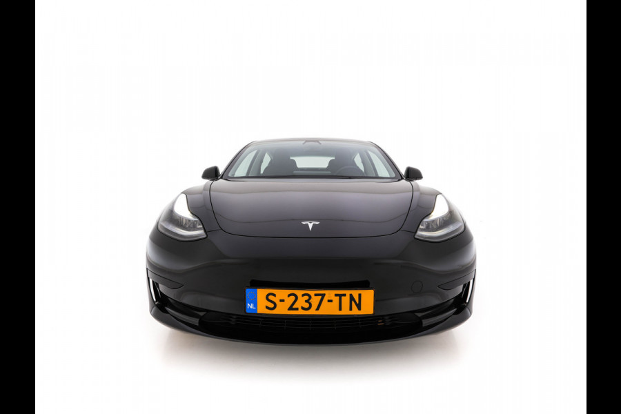 Tesla Model 3 Standard RWD Plus 60 kWh [3-Fase-11kW] {SoH-90%} (INCL-BTW) Aut. *PANO | AUTOPILOT | LEATHER | KEYLESS | FULL-LED | MEMORY-PACK | TOPVIEW | DAB | CARPLAY | DIGI-COCKPIT | LANE-ASSIST | HEATED- COMFORTSEATS | 19"ALU*
