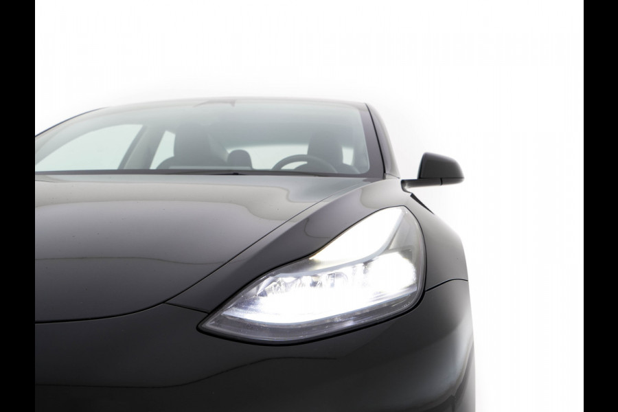 Tesla Model 3 Standard RWD Plus 60 kWh [3-Fase-11kW] {SoH-90%} (INCL-BTW) Aut. *PANO | AUTOPILOT | LEATHER | KEYLESS | FULL-LED | MEMORY-PACK | TOPVIEW | DAB | CARPLAY | DIGI-COCKPIT | LANE-ASSIST | HEATED- COMFORTSEATS | 19"ALU*