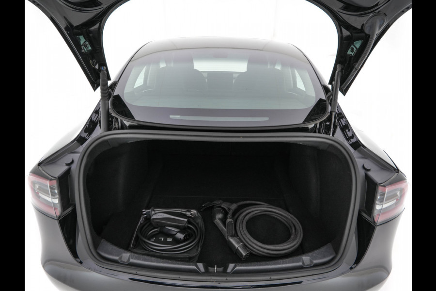 Tesla Model 3 Standard RWD Plus 60 kWh [3-Fase-11kW] {SoH-90%} (INCL-BTW) Aut. *PANO | AUTOPILOT | LEATHER | KEYLESS | FULL-LED | MEMORY-PACK | TOPVIEW | DAB | CARPLAY | DIGI-COCKPIT | LANE-ASSIST | HEATED- COMFORTSEATS | 19"ALU*