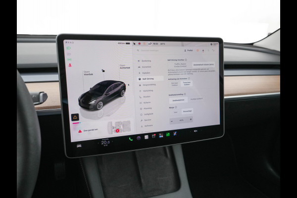Tesla Model 3 Standard RWD Plus 60 kWh [3-Fase-11kW] {SoH-90%} (INCL-BTW) Aut. *PANO | AUTOPILOT | LEATHER | KEYLESS | FULL-LED | MEMORY-PACK | TOPVIEW | DAB | CARPLAY | DIGI-COCKPIT | LANE-ASSIST | HEATED- COMFORTSEATS | 19"ALU*