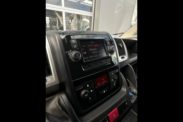 Fiat Ducato 35 2.3 MultiJet L2H2 > 177pk/Trekhaak/Cruise control/navigatie...