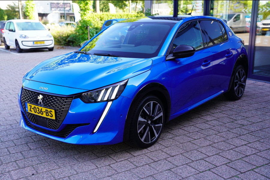Peugeot 208 1.2 PureTech GT Pack | Prijs rijklaar incl. 12 mnd garantie | Camera Navi Bluetooth Pdc Lmv