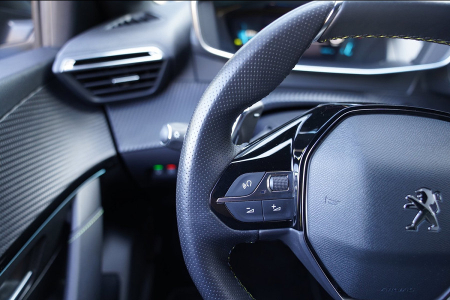 Peugeot 208 1.2 PureTech GT Pack | Prijs rijklaar incl. 12 mnd garantie | Camera Navi Bluetooth Pdc Lmv