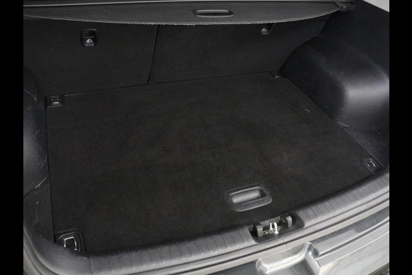 Kia e-Niro DynamicPlusLine 64 kWh | SOH 95,3% | Panoramadak | Half leder | Stuur/stoel verwarming | Adaptive cruise | Lane assist | Climate control | Carplay | Camera | Park assist | Full LED