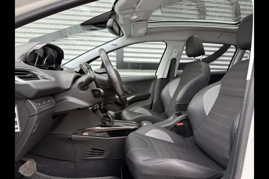Peugeot 2008 1.2 PureTech Allure 2e Eigenaar|Navi|Pano|Carplay|Clima|Cruise|PDC|Dealer Onderhouden|APK tot 02-2027
