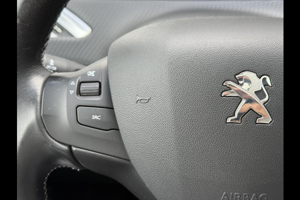 Peugeot 2008 1.2 PureTech Allure 2e Eigenaar|Navi|Pano|Carplay|Clima|Cruise|PDC|Dealer Onderhouden|APK tot 02-2027