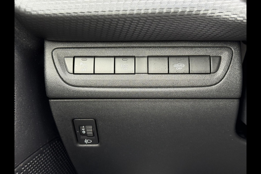 Peugeot 2008 1.2 PureTech Allure 2e Eigenaar|Navi|Pano|Carplay|Clima|Cruise|PDC|Dealer Onderhouden|APK tot 02-2027