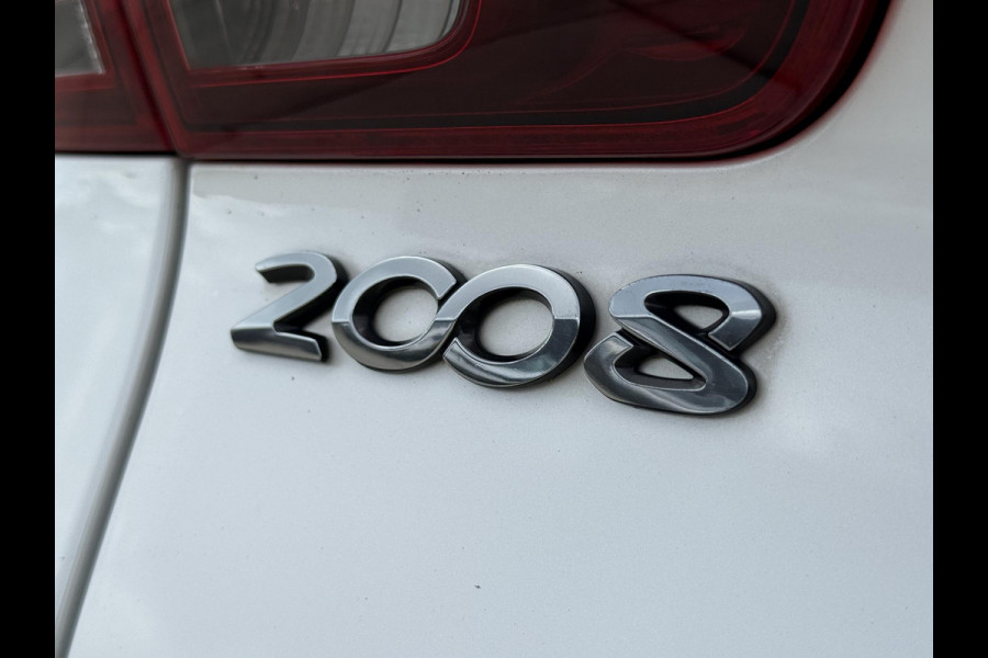 Peugeot 2008 1.2 PureTech Allure 2e Eigenaar|Navi|Pano|Carplay|Clima|Cruise|PDC|Dealer Onderhouden|APK tot 02-2027