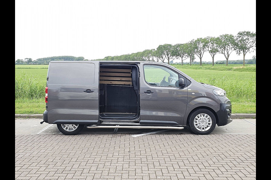 Peugeot e-Expert Standard Premium 75 kWh L2, 330Km WLTP, Snelladen, Cruise control, Airco, Pdc, Carplay, Camera, 1e Eigenaar, Oh-Historie