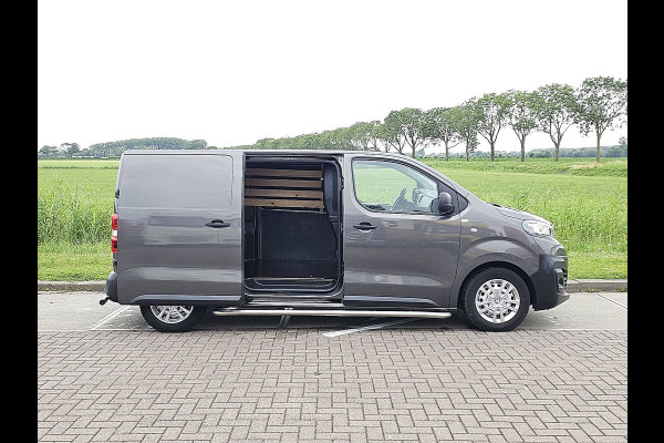 Peugeot e-Expert Standard Premium 75 kWh L2, 330Km WLTP, Snelladen, Cruise control, Airco, Pdc, Carplay, Camera, 1e Eigenaar, Oh-Historie