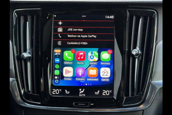 Volvo V90 2.0 T4 210PK R-DESIGN POLESTAR ENGINEERD | LUXURY LINE - PANORAMISCH SCHUIF/KANTEL DAK/HEAD-UP DISPLAY/PARK ASSIST CAMERA ACHTER/MET LEER BEKLEED DASHBOARD | PREMIUM AUDIO BY HARMAN KARDON PREMIUM AUDIO | R-DESIGN GEPERFOREERD NAPPA LEDEREN BEKLEDING MET CONTOURSTOELEN (SPORTSTOELEN) MET VERSTELBARE ZITVERLENGING | POWERSEATS -ELEKTRISCH VERSTELBARE VOORSTOELEN MET GEHEUGEN FUNCTIE OP BEIDE STOELEN | SCANDINAVIAN LINE - PARKEERVERWARMING MET TIMER (STANDKACHEL) / STOEL & STUUR VERWARMING / ACHTERBANK VERWARMING | ADAPTIVE CRUISECONTROL MET PILOT ASSIST | FULL LED KOPLA