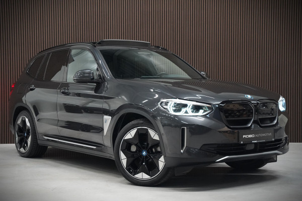 BMW iX3 High Executive 80 kWh | Panoramadak | Harman Kardon | Stoelverwarming | Adaptive Cruise Control | Head-Up Display | Memory Seat | 360 Camera | Ambiance Verlichting | Adaptief Onderstel | Adaptive LED | Trekhaak |