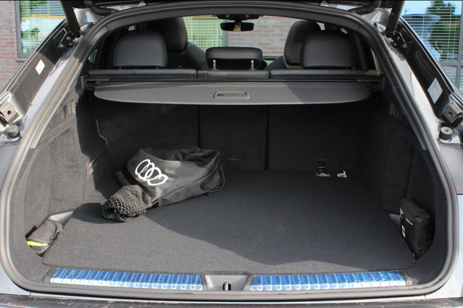 Audi Q5 Sportback 2.0 TFSI e-hybrid quattro S edition Competition