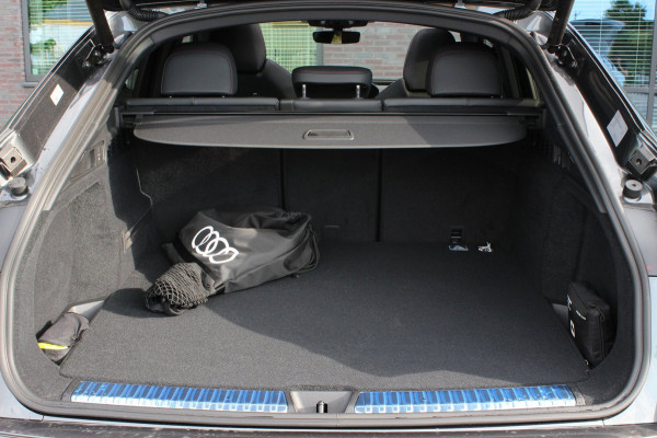 Audi Q5 Sportback 2.0 TFSI e-hybrid quattro S edition Competition