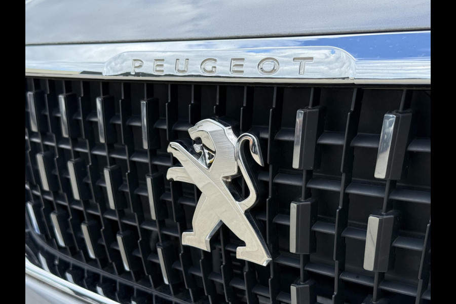 Peugeot 2008 1.2 PureTech Blue Lion 2e Eigenaar|Navi|Carplay|Airco|PDC|Cruise|D-riem vv in 2024|N.A.P|APK tot 11-2026