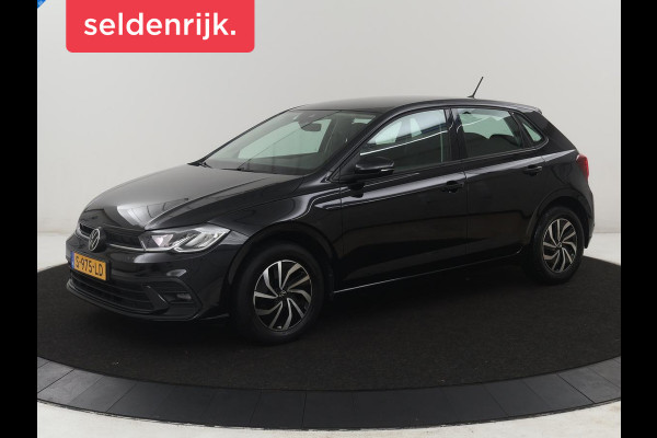 Volkswagen POLO 1.0 TSI Style | Stoelverwarming | Climate control | Carplay | Camera | Park assist | Bluetooth | Virtueel dashboard