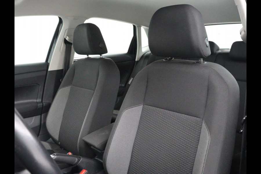 Volkswagen POLO 1.0 TSI Style | Stoelverwarming | Climate control | Carplay | Camera | Park assist | Bluetooth | Virtueel dashboard