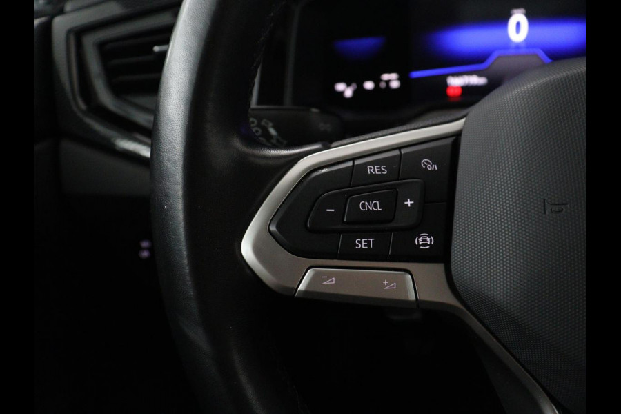 Volkswagen POLO 1.0 TSI Style | Stoelverwarming | Climate control | Carplay | Camera | Park assist | Bluetooth | Virtueel dashboard