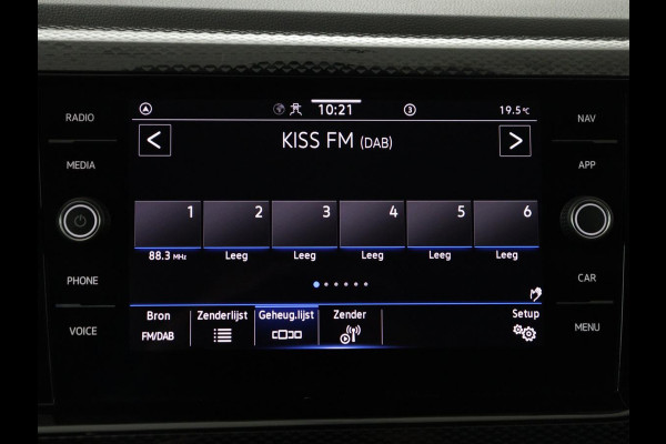 Volkswagen POLO 1.0 TSI Style | Stoelverwarming | Climate control | Carplay | Camera | Park assist | Bluetooth | Virtueel dashboard