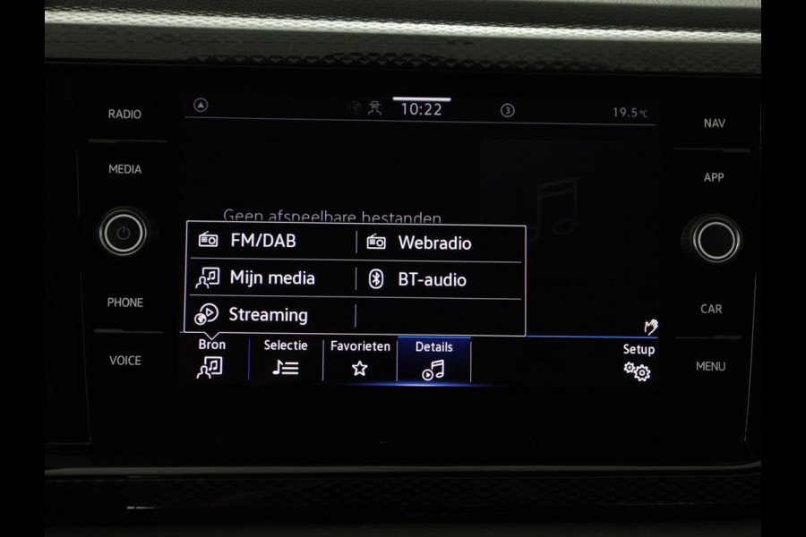 Volkswagen POLO 1.0 TSI Style | Stoelverwarming | Climate control | Carplay | Camera | Park assist | Bluetooth | Virtueel dashboard