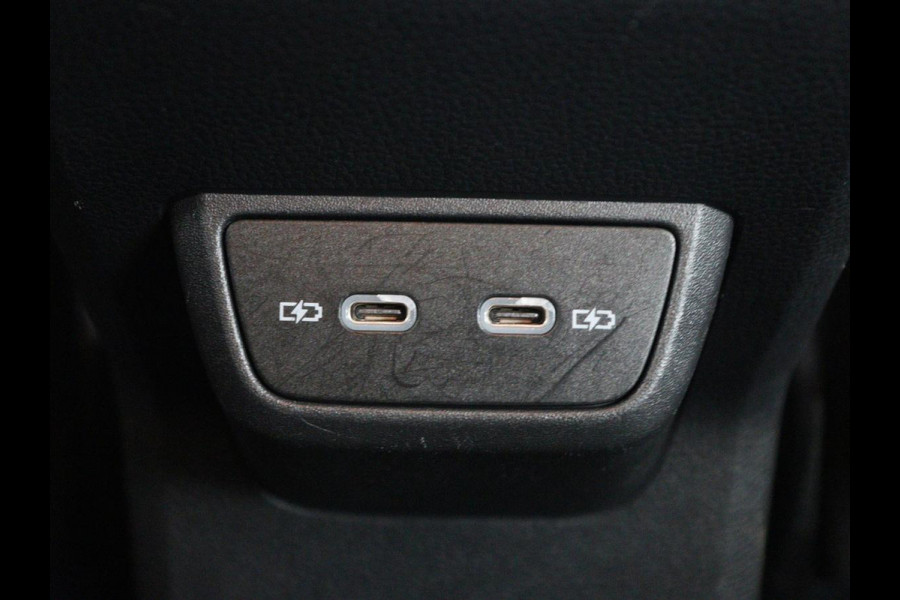 Volkswagen POLO 1.0 TSI Style | Stoelverwarming | Climate control | Carplay | Camera | Park assist | Bluetooth | Virtueel dashboard