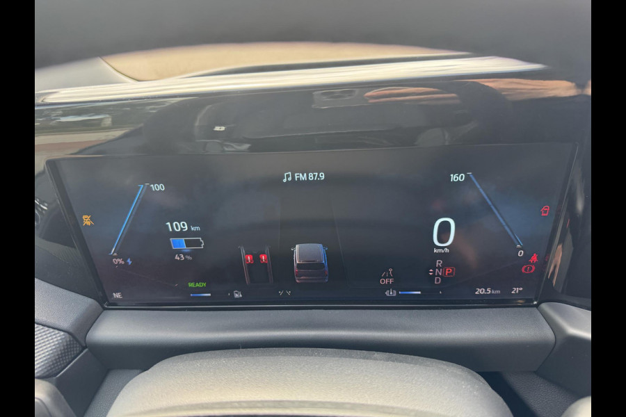 Ford E-Transit Custom 340 L2H1 Limited 71 kWh | SCI | 218pk | Laadvloer bescherming | 12-weg verstel- en verwarmbare AGR bestuurders- en passagiersstoel Laadvloer bescherming,12-weg verstel- en verwarmbare AGR bestuurders- en passagiersstoel | Trekhaakvoorbereiding | 17 inch lichtmetalen velgen (Carbonised Grey) | Driver Assistent Pack Ultimate | AGM accu | BEV 3-fase oplaadkabel (mode 3, 32A, 10m)