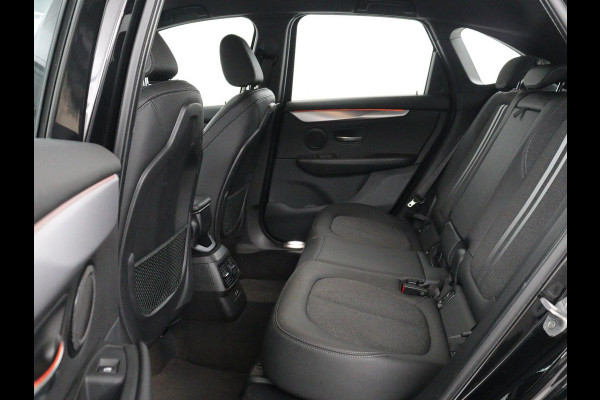 BMW 2 Serie Active Tourer 218i Executive Edition | Half leder | Cruise control | Head-up | Interieur verlichting | Navigatie | Bluetooth | Elektrische achterklep | Trekhaak