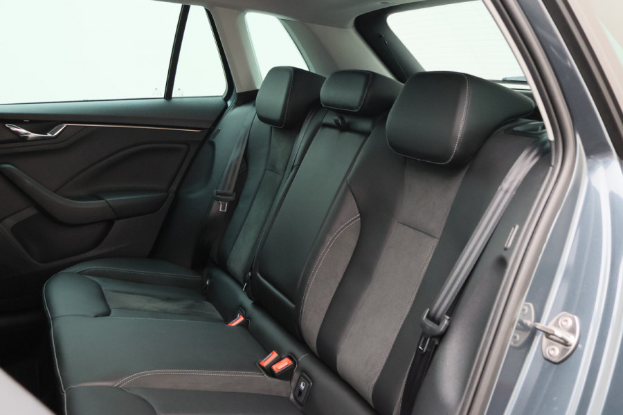 Škoda Kamiq 1.0 TSI Business Edition Leer, Elektr. Stoel, Camera, ACC, Keyless, Virtual Cockpit, LED, PDC
