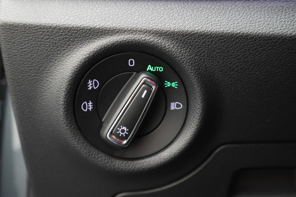 Škoda Kamiq 1.0 TSI Business Edition Leer, Elektr. Stoel, Camera, ACC, Keyless, Virtual Cockpit, LED, PDC