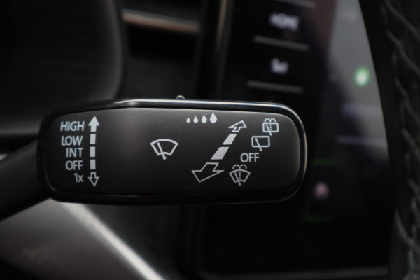 Škoda Kamiq 1.0 TSI Business Edition Leer, Elektr. Stoel, Camera, ACC, Keyless, Virtual Cockpit, LED, PDC