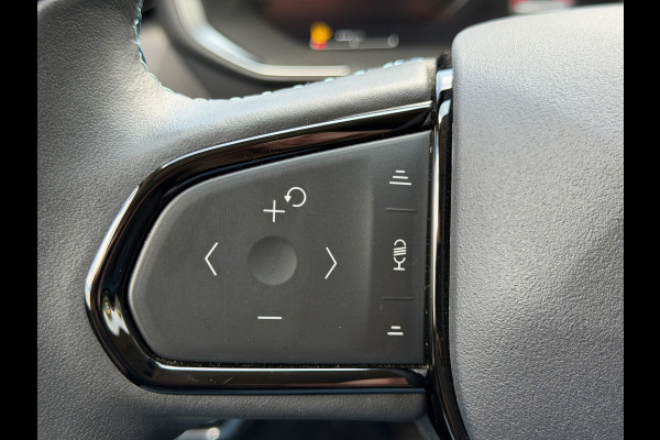 Lynk & Co 01 1.5 Plug-in Hybrid|Pano|360|Carplay