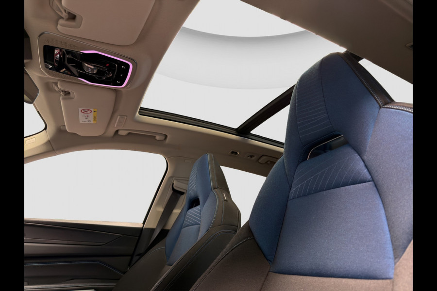 Lynk & Co 01 1.5 Plug-in Hybrid|Pano|360|Carplay