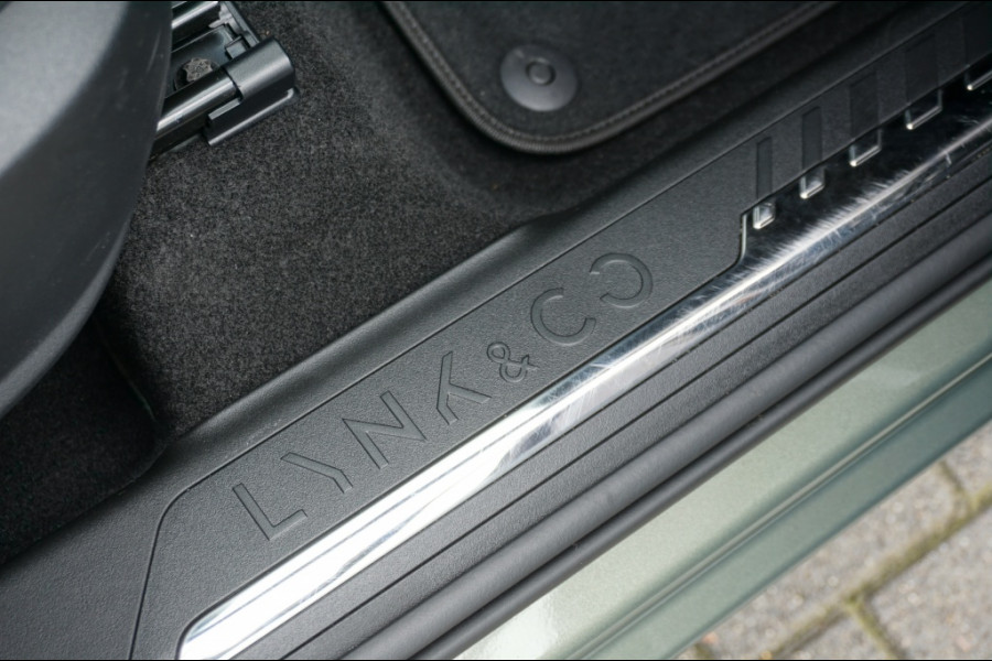 Lynk & Co 01 276 PK Core NIEUW MODEL | 1.800 TREKGEWICHT | NED. AUTO!