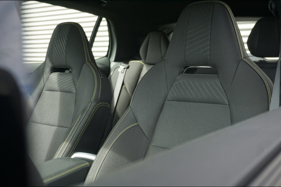 Lynk & Co 01 276 PK Core NIEUW MODEL | 1.800 TREKGEWICHT | NED. AUTO!