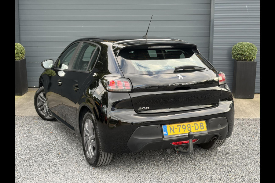 Peugeot 208 1.2 PureTech Blue Lease Active ✓102pk✓2e Eigenaar✓Trekhaak✓Navi✓Carplay✓6 Bak✓Dealer Onderhouden✓Lm velgen✓Rijstrooksensor✓Pdc✓N.A.P✓Clima✓Cruise✓Weinig km✓Apk tot 09-2027