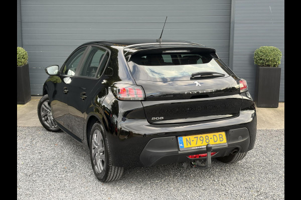 Peugeot 208 1.2 PureTech Blue Lease Active ✓102pk✓2e Eigenaar✓Trekhaak✓Navi✓Carplay✓6 Bak✓Dealer Onderhouden✓Lm velgen✓Rijstrooksensor✓Pdc✓N.A.P✓Clima✓Cruise✓Weinig km✓Apk tot 09-2027