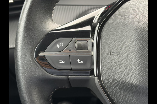 Peugeot 208 1.2 PureTech Blue Lease Active ✓102pk✓2e Eigenaar✓Trekhaak✓Navi✓Carplay✓6 Bak✓Dealer Onderhouden✓Lm velgen✓Rijstrooksensor✓Pdc✓N.A.P✓Clima✓Cruise✓Weinig km✓Apk tot 09-2027
