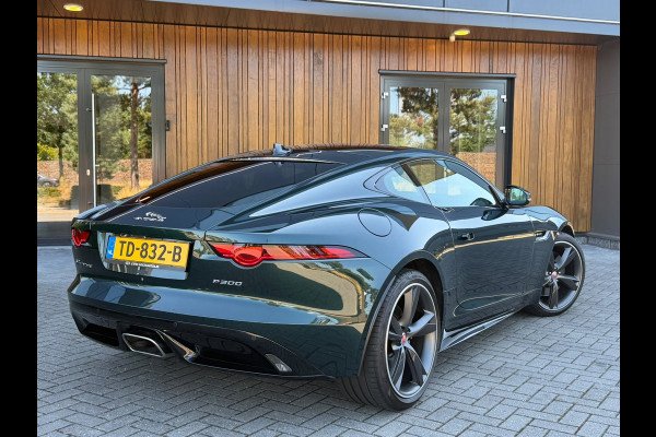 Jaguar F-Type 2.0T R-Dynamic, panoramadak, britisch racing green,1 e eigenaar, NL auto met nap