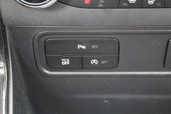 Ford EcoSport 1.0 EcoBoost ST-Line , 125pk , Mooie Hoogzitter Climate control , Cruise control , Achteruitrijcamera Stoel,Stuur en Voorruitverwarming , Bluetooth , Navigatie