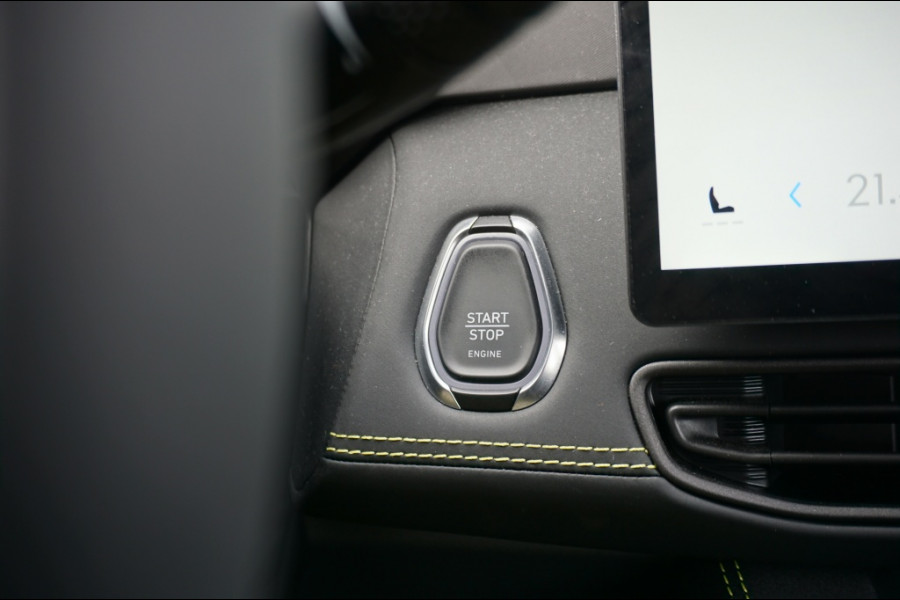 Lynk & Co 01 276 PK Core NIEUW MODEL | 1.800 TREKGEWICHT | NED. AUTO!