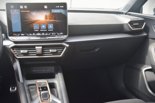 CUPRA Leon 1.5 TSI e-Hybrid Business PHEV/EDGE PAKKET/MATRIX KOPLAMPEN/WINTERPAKKET