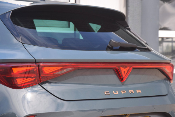 CUPRA Leon 1.5 TSI e-Hybrid Business PHEV/EDGE PAKKET/MATRIX KOPLAMPEN/WINTERPAKKET