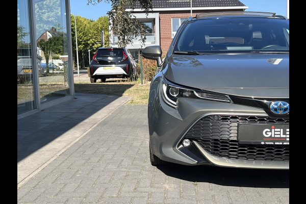 Toyota Corolla Touring Sports 2.0 Hybrid Premium | Trekhaak, Panoramadak, JBL, Matrix LED, 18 inch, Leer, Stoelverwarming