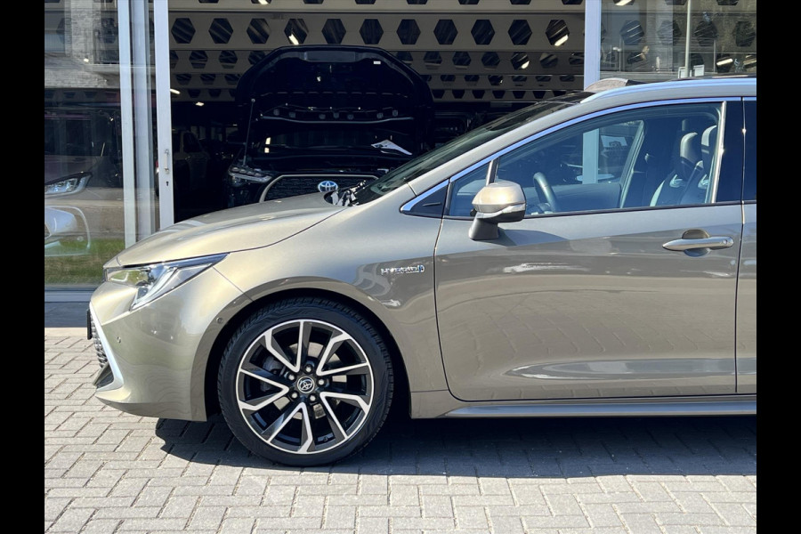 Toyota Corolla Touring Sports 2.0 Hybrid Premium | Trekhaak, Panoramadak, JBL, Matrix LED, 18 inch, Leer, Stoelverwarming
