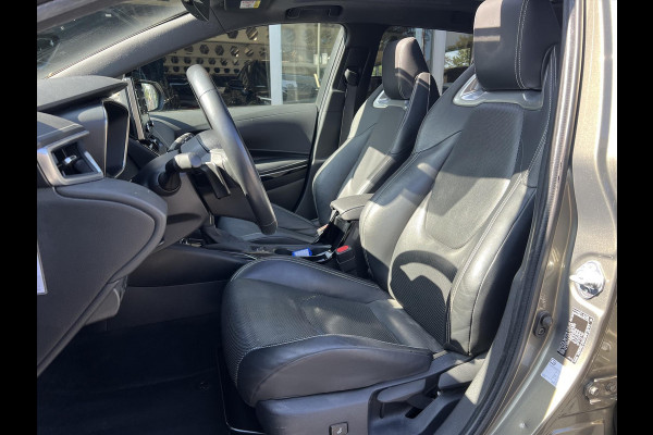 Toyota Corolla Touring Sports 2.0 Hybrid Premium | Trekhaak, Panoramadak, JBL, Matrix LED, 18 inch, Leer, Stoelverwarming