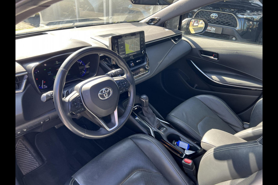 Toyota Corolla Touring Sports 2.0 Hybrid Premium | Trekhaak, Panoramadak, JBL, Matrix LED, 18 inch, Leer, Stoelverwarming