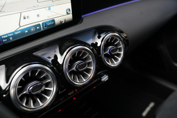 Mercedes-Benz A-Klasse AMG 35 4MATIC Aero Pack Burmester WideScreen Facelift