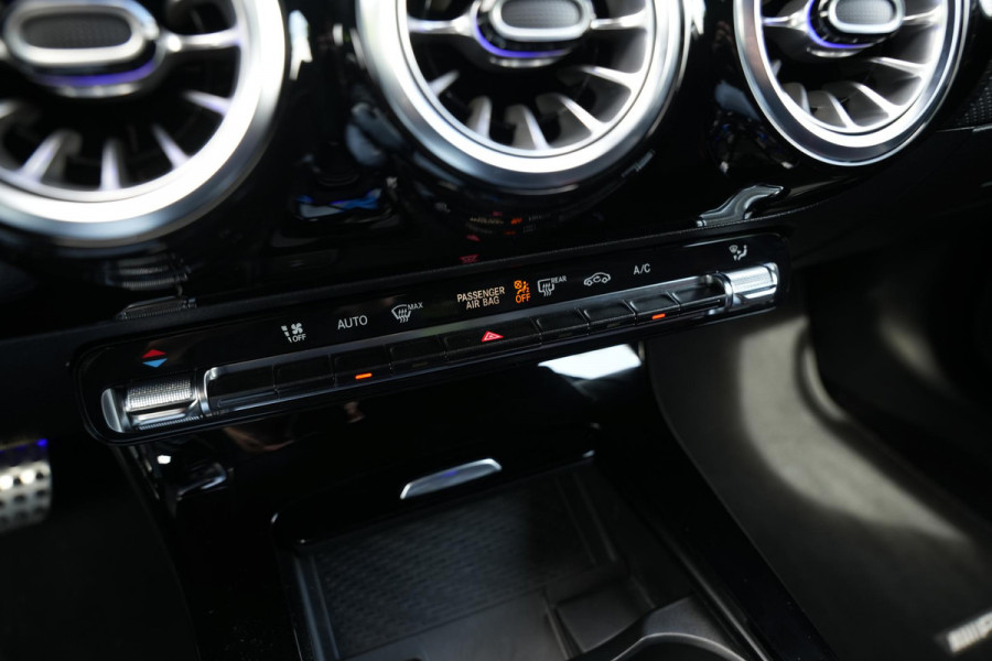 Mercedes-Benz A-Klasse AMG 35 4MATIC Aero Pack Burmester WideScreen Facelift